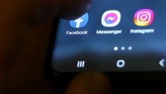 Френското правителството ще забрани социалните мрежи за деца под 15 г.