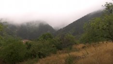 Втори ден издирват изгубени мъж и жена, тръгнали към връх Ботев