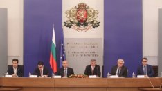 Янев отчете: Показахме нов начин на работа на хората (НА ЖИВО)