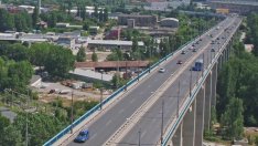 Аспаруховия мост стана на 49 години