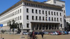 Банките отчетоха 355 млн.лв. печалби от такси на клиентите