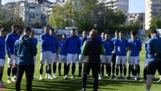 Илиан Илиев търси нови футболисти от чужбина