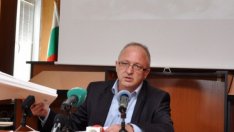 Разследват апелативния прокурор на Варна за подкуп по сигнал на кмета Портних