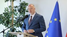 Росен Желязков даде 10 дни да заработи системата BG-Alert