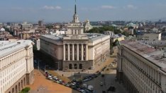 "Галъп" към 20 ч.: Битка за второто място в НС се обръща