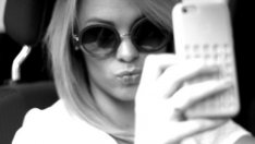 Съдят напушена българка, премазала моторист, правейки си селфита в Швейцария