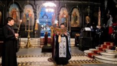 Разпети петък е -  най-тъжният ден (Царски часове, Вечерня с изнасяне на светата Плащаница НА ЖИВО)