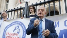 Атанасов подозира депутат за подател на записите срещу Коцев