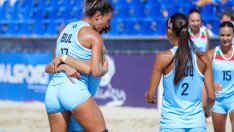 Жените са на един мач от топ 8, мъжете аут от топ 6 на европейските квалификации по плажен хандбал във Варна