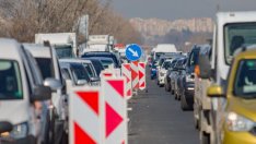 Голямото следпразнично прибиране започна