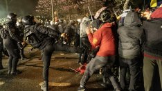 Поредна нощ на сблъсъци в Турция