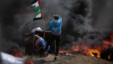 Израел поднови ударите срещу Газа