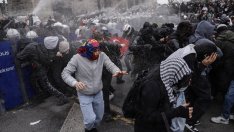 Над 1100 арестувани на протестите в Турция