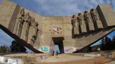 Нова ВиК авария бави пускането на водата до Паметника