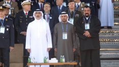 Стивън Сегал "цъфна" на военния парад в "родна" Сърбия (ВИДЕО)