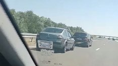 Лудост: Кола тегли друга по АМ "Хемус" с над 140 км/ч