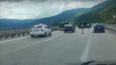 Автовоз се обърна на АМ "Хемус" (ВИДЕО)