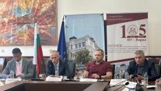 Вълчев от Варна: Да се вслушаме в учените за еврото