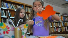 Работилничка за сръчковци събира малки творци