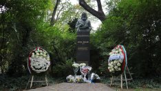 Варна почете Деня на народните будители (ГАЛЕРИЯ)