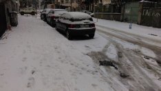 Поетапно възстановяват тока в Западна България