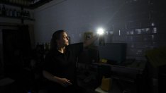 В Португалия и Испания почти възстановиха електричеството