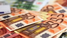 Пенсиите и заплатите ще бъдат закръглени нагоре при влизането ни в еврозоната