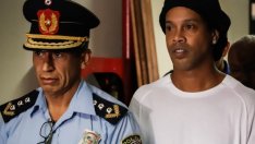 Роналдиньо празнува рождения си ден с барбекю в затвора (СНИМКА)