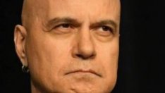 Слави: Нямам причина да оттеглям кандидатурата на Каримански