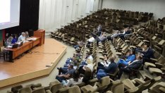 Във Варна: Предлагат всяка сесия на Общинския съвет да започва с химна на Р България и този на ЕС