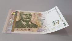 30-годишен опита да подкупи полицай в Провадия с...10 лв.