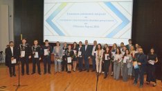 Наградиха годишните награди на изявени студенти във Варна (СНИМКИ)