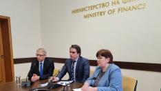 Държавата праща 30 000 ученици на лятна почивка