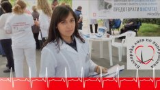 Мерят безплатно кръвното налягане на входа на Морската градина