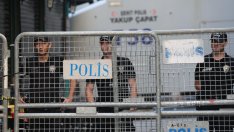 Турция задържа близо 2000 души и тон дрога при мащабна акция