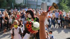 Школска ковид атмосфера: Маска и дезинфектант в раницата. Успех, деца!