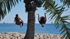 Паркур на плажа (СНИМКИ)