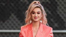 Кейти Пери с трогателна снимка: Показа заобленото си коремче