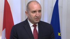 Радев взе отношение по случаите на Еврото и Нотариуса