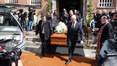 Стотици се сбогуваха с Борислав Михайлов (СНИМКИ)