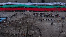 V ЕГ - Варна отбелязва Трети март с огромен трибагреник