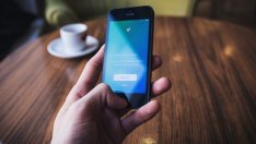 Съдът спря вдигането на цените на  А1 и Теленор