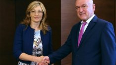 Екатерина Захариева и Юлиян Попов са българските кандидати за еврокомисари