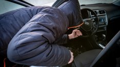 Закопчаха младеж, отарашил автомобил във "Владиславово"