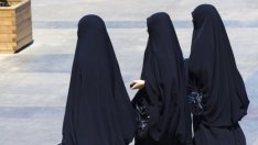 Холандия забрани носенето на бурки