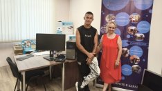 Дариха 9 компютри на приемни семейства и потребители на социални услуги във Варна