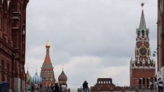 Кремъл отвръща на удара: Гони 14 родни дипломати