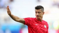 Левандовски изравни Янкер и клати рекорда на Герд Мюлер