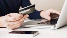 Внук като "слънце"! Източи 25 бона от картата на дядо си, за да залага