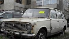 1500 трошки задръстват паркинги и междублокови пространства във Варна